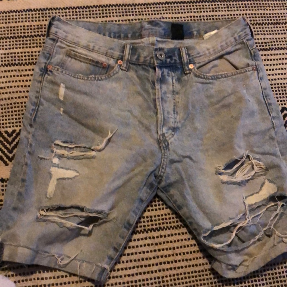 Short for club for man or women